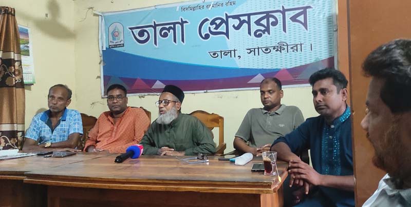তালায় সাংবাদিকদের সঙ্গে উপজেলা চেয়ারম্যান পদপ্রার্থী ডাঃ মাহমুদুল হকের মতবিনিময়