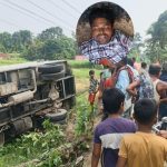 তালায় পিকআপ-মোটরসাইকেল সংঘর্ষে নিহত ২
