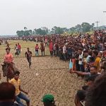 ধুলিহরে গ্রাম বাংলার ঐতিহ্যবাহী ঘোড়দৌড় প্রতিযোগিতা ও পুরস্কার বিতরণ : হাজারো জনতার ঢল
