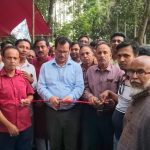 তালায় শাহাপুর-খানপুর সড়কের উদ্বোধন করলেন হাবিবুল ইসলাম হাবিব