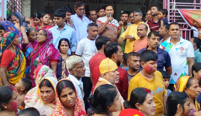 মাগুরা পূর্বপাড়া মন্দিরে উল্টো রথযাত্রা উদ্বোধন করলেন লাবসা ইউপি চেয়ারম্যান আব্দুল আলিম