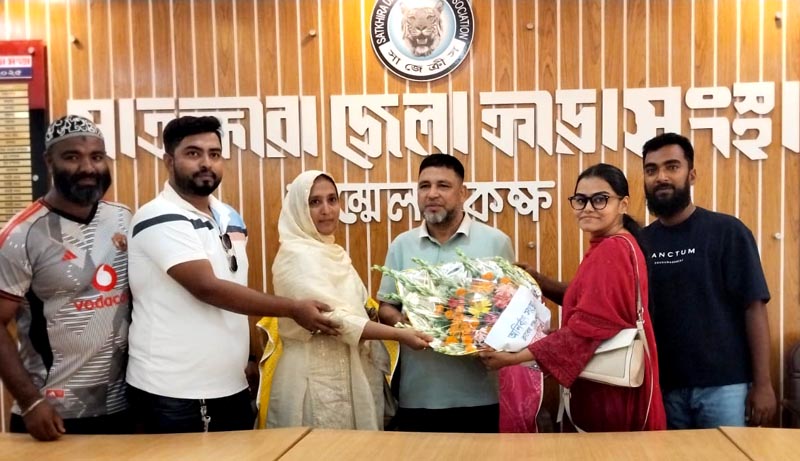 সাতক্ষীরা জেলা ক্রীড়া সংস্থার সদস্য সচিবকে অনির্বাণ সংস্থা’র শুভেচ্ছা