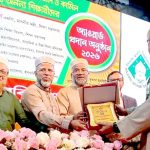 খুলনা বিভাগের দ্বিতীয় শ্রেষ্ঠ শিক্ষা প্রতিষ্ঠানের সম্মাননা অর্জন করল সাতক্ষীরা আলিয়া মাদ্রাসা