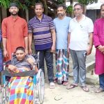 তালায় প্রতিবন্ধী শিশুকে হুইলচেয়ার উপহার দিল সাপোর্ট হিউম্যানিটি ফাউন্ডেশন