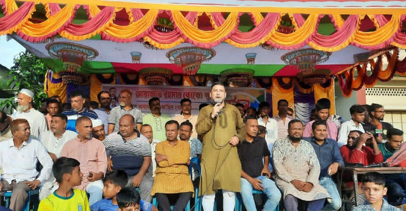 কালিগঞ্জের কৃষ্ণনগরে কোকো’র  স্মরণে প্রীতি ফুটবল টুর্নামেন্টে পিডিকে মিতালী সংঘ চ্যাম্পিয়ন