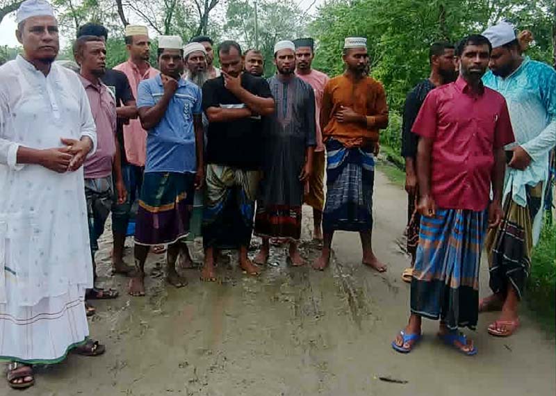 ভোট আসে জনপ্রতিনিধি হয়, কিন্তু মহেশ্বরপুরের কোন উন্নয়ন হয়না