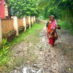 আধুনিক যুগেও হাঁটু কাঁদাঠেলে স্কুল করছে শতশত শিক্ষার্থী ও শিক্ষকবৃন্দ