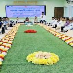 সাতক্ষীরা ঘূর্ণিঝড় মোকাবিলায় আগাম প্রস্তুতির নির্দেশ ডিসি মিজ কাউসার আজিজ’র