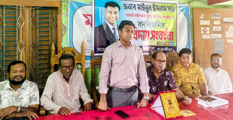 সহকারী কমিশনার মাইনুল ইসলাম খানকে কালিগঞ্জ প্রেসক্লাবে সংবর্ধনা প্রদান