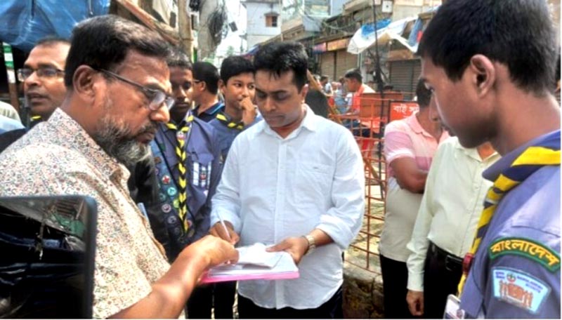 কলারোয়ায় ভ্রাম্যমান আদালতে ৯ ব্যবসায়ীকে জরিমানা